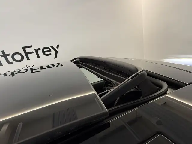 Land Rover Range Rover Sport D250 MHEV AW Ansicht 15