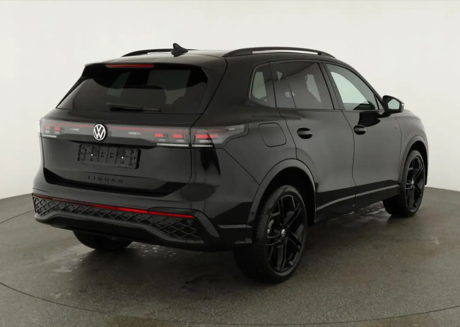 Volkswagen Tiguan 1.5 TSI eHybrid 200 kW R-Line Black, Pano, IQ.L... Schwarz - 2