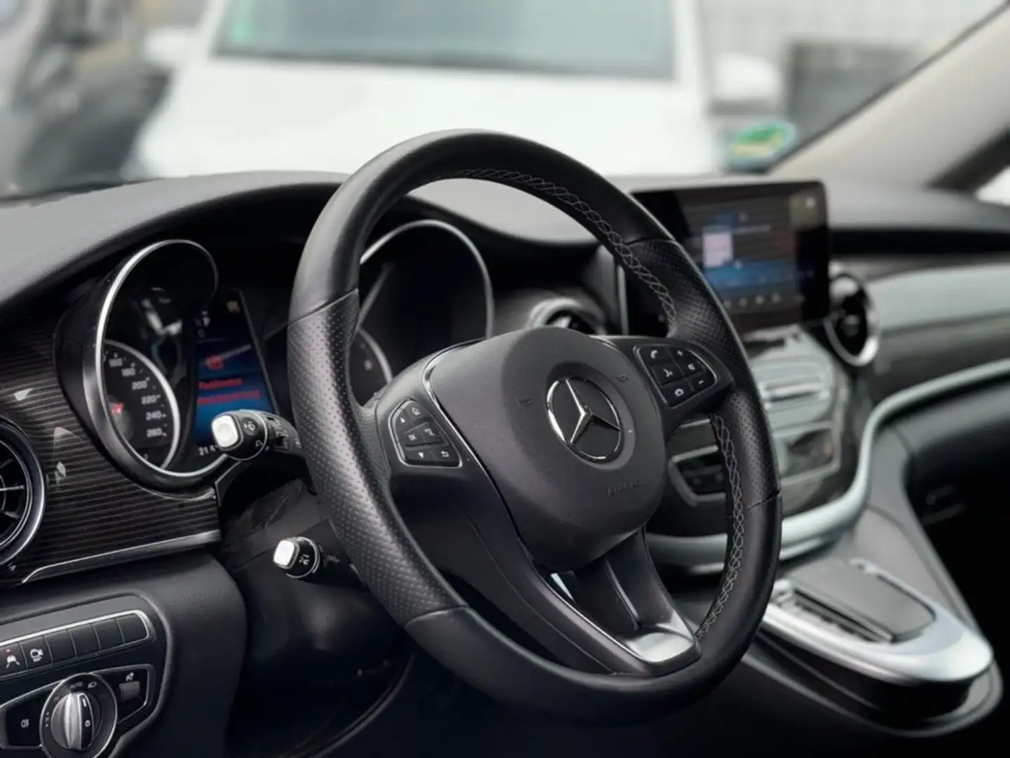 Mercedes-Benz V 300 d Automatic Avantgarde Extralong Nero - 1