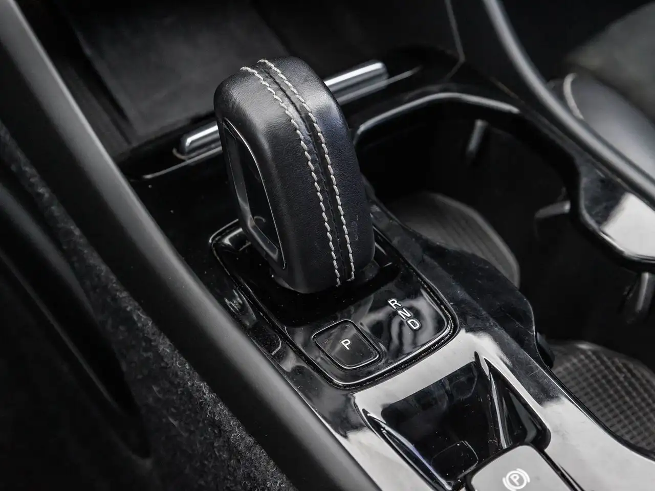 Volvo XC40 снимка Volvo XC40