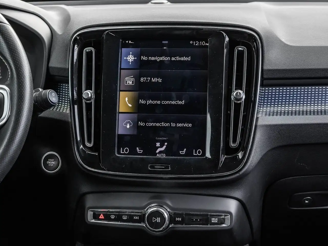 Volvo XC40 снимка Volvo XC40