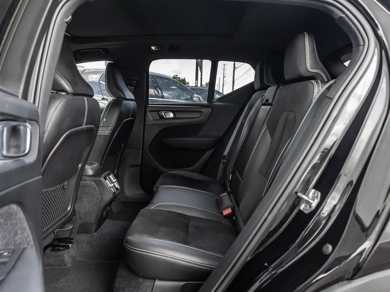 Volvo XC40 снимка Volvo XC40
