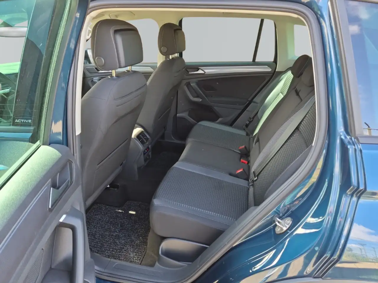 Volkswagen Tiguan 1.5 TSI DSG Active AHK CAM Alarm AppConnect, миниатюра 12