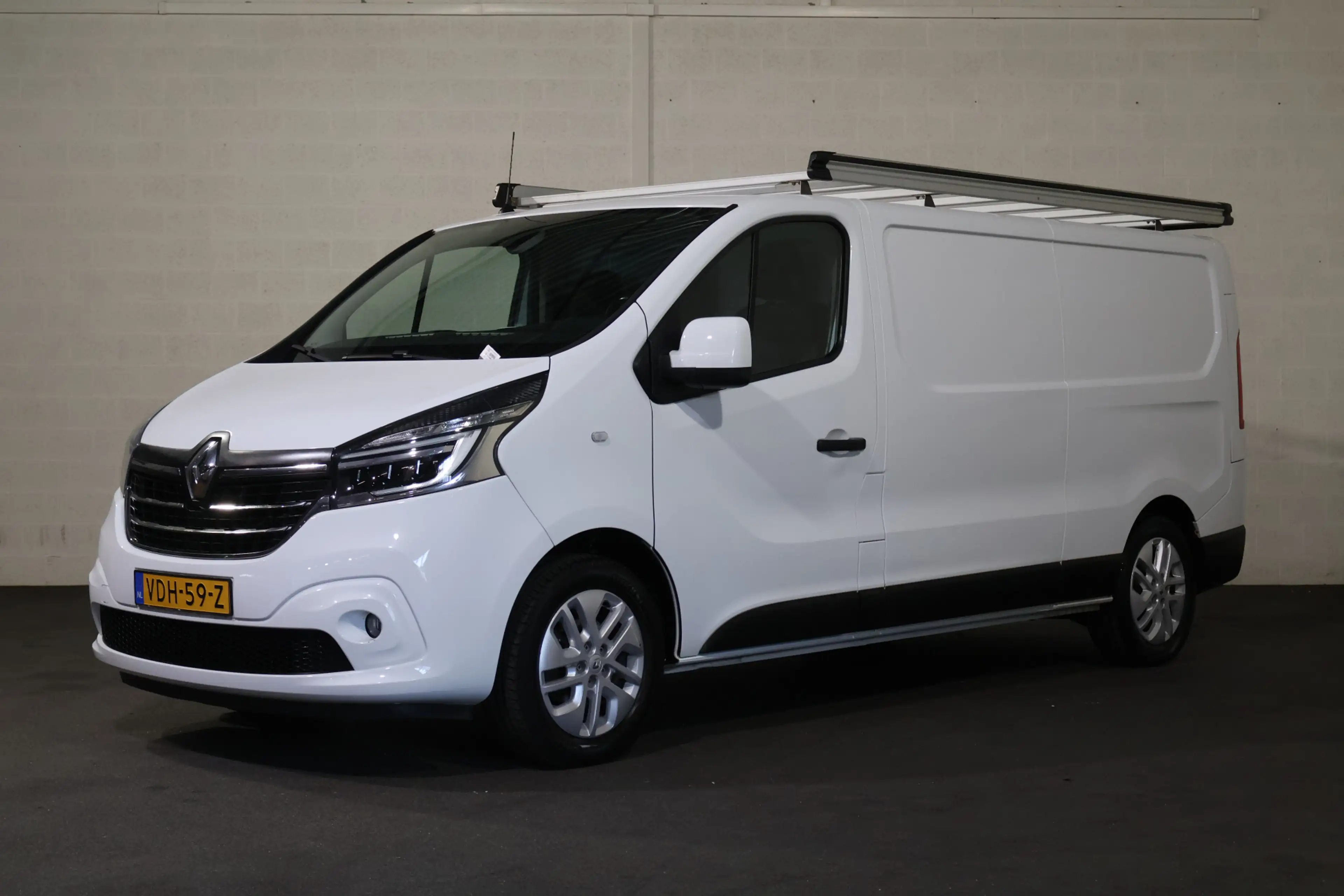 Renault Trafic 2.0 dCi 170pk L2 H1 Airco Navigatie Camera Imperia