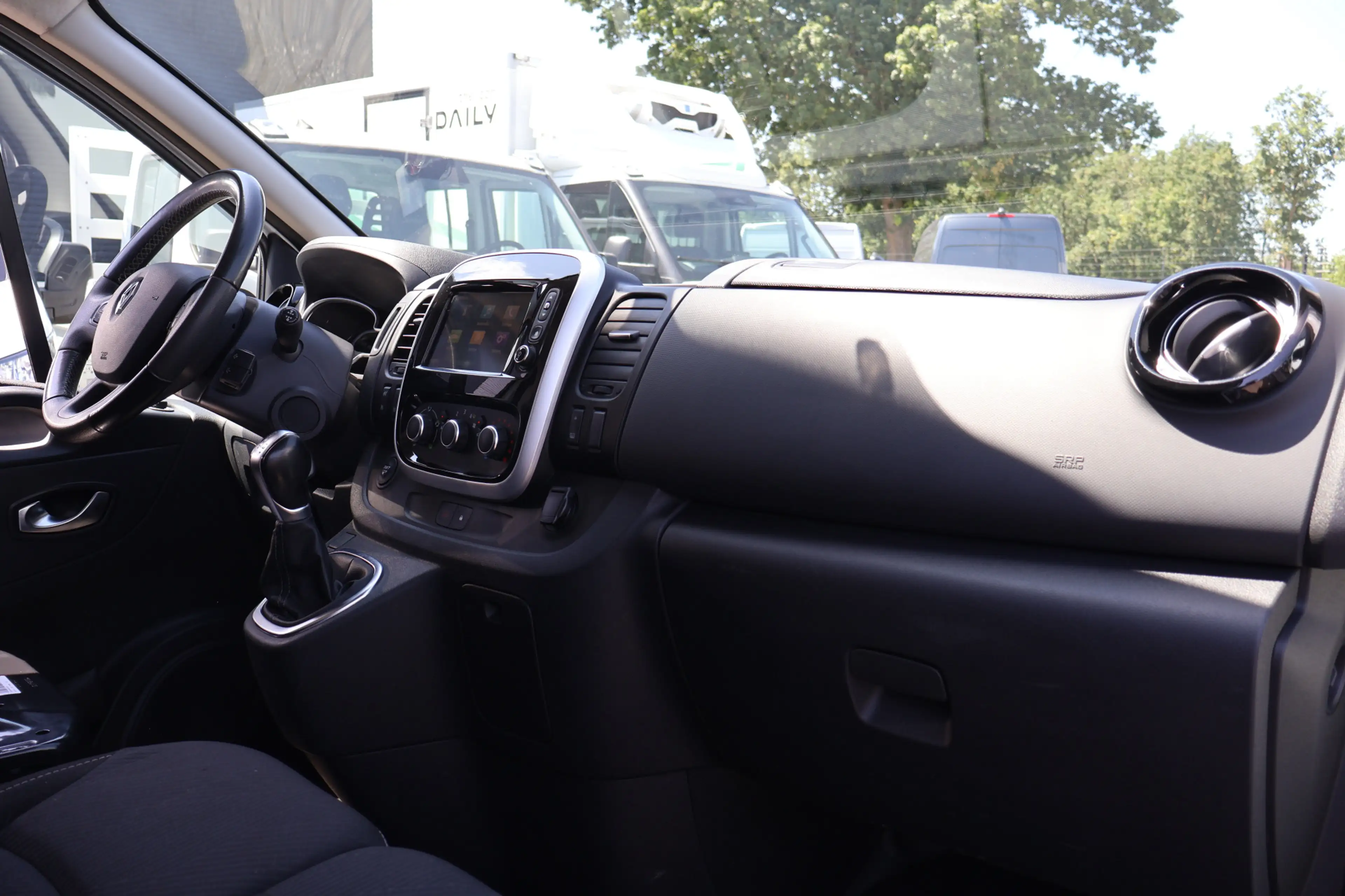 Renault Trafic 2.0 dCi 170pk L2 H1 Airco Navigatie Camera Imperia — photo 39
