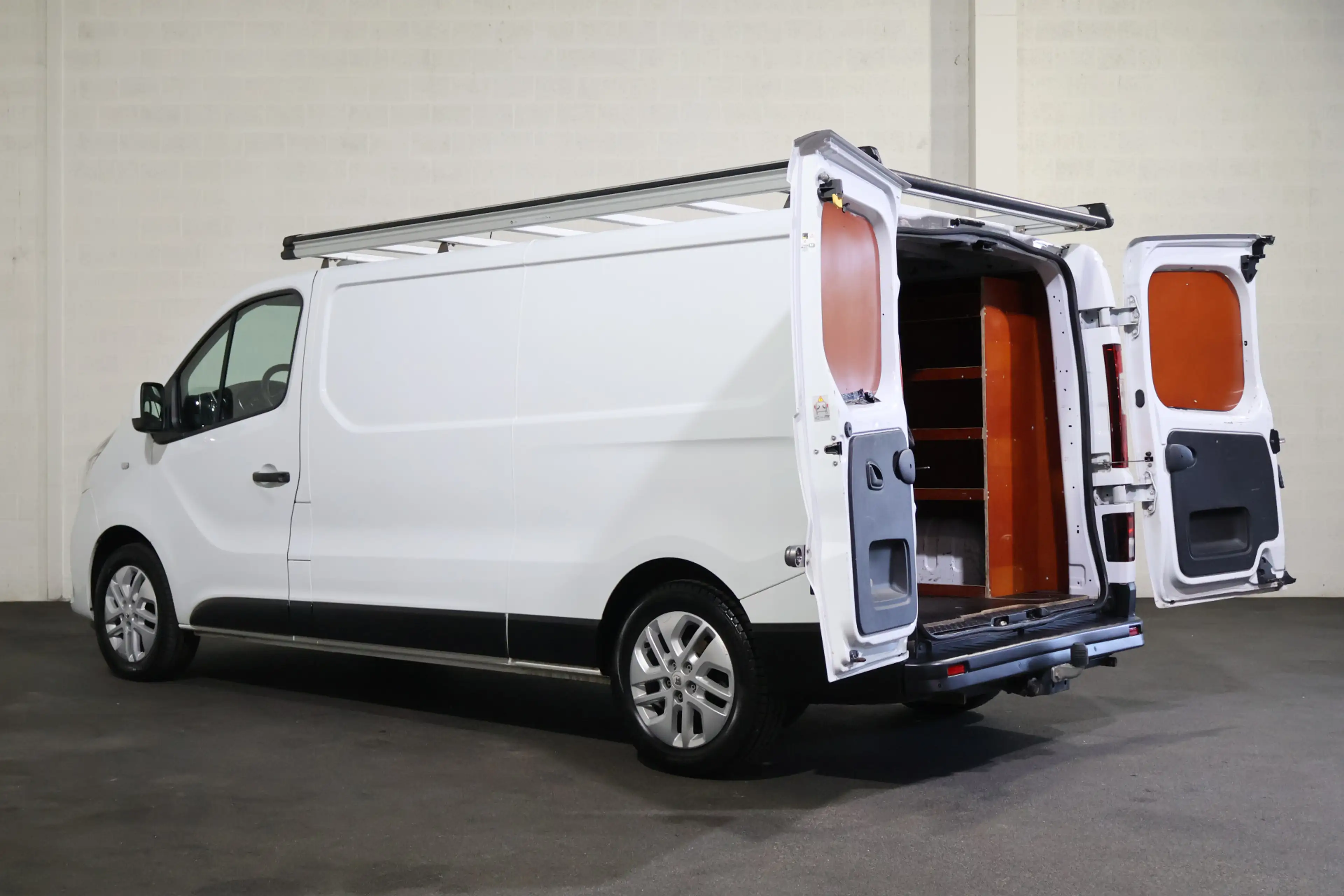 Renault Trafic 2.0 dCi 170pk L2 H1 Airco Navigatie Camera Imperia — photo 12
