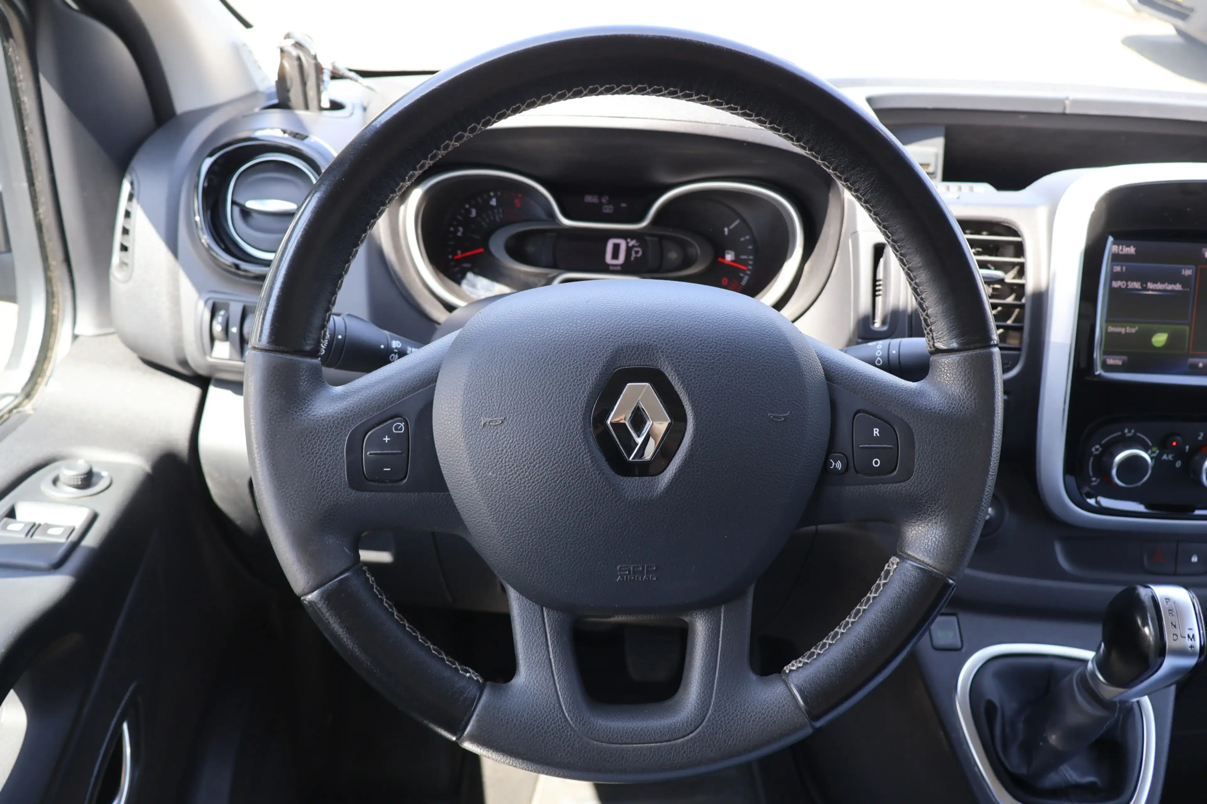 Renault Trafic 2.0 dCi 170pk L2 H1 Airco Navigatie Camera Imperia — photo 18