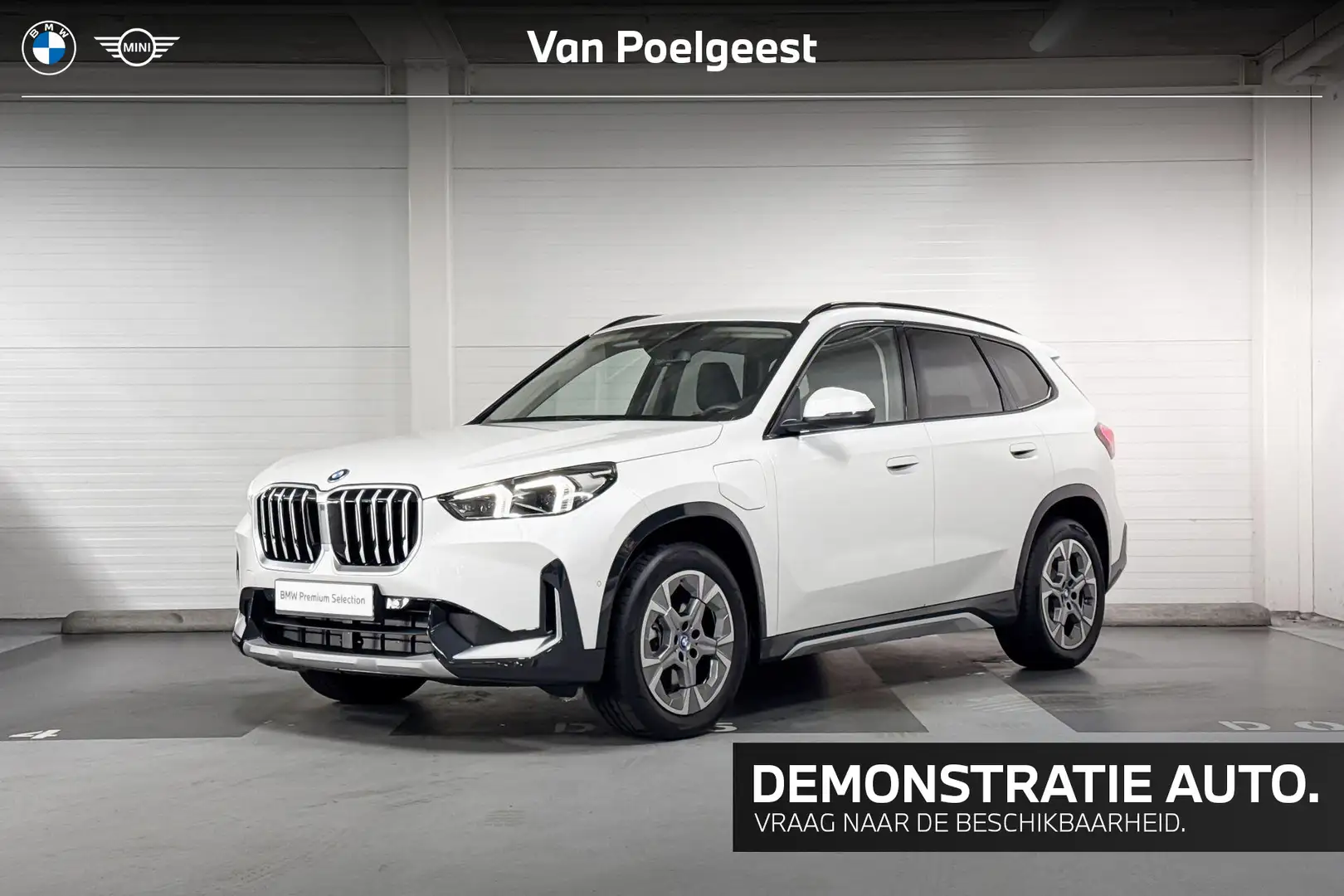 BMW X1 xDrive30e X Line | stoelverwarming | camera | Spor Weiß - 1