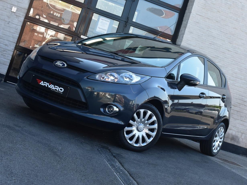 Ford Fiesta 1.25i Champions Edition / Verw Zetels / Airco / Topstaat / Garantie