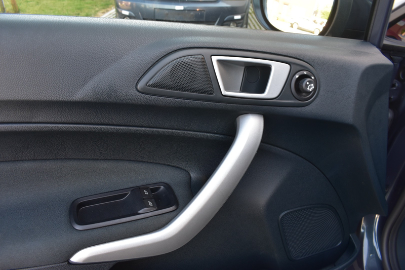 Ford Fiesta 1.25i Champions Edition / Verw Zetels / Airco / Topstaat / Garantie — photo 15