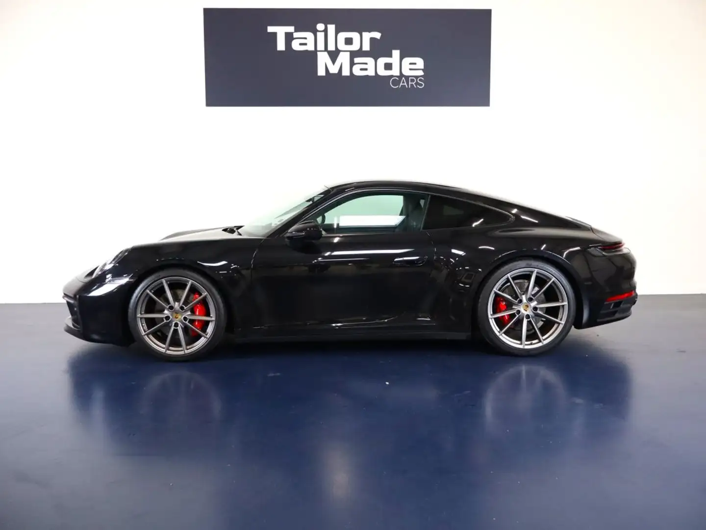 Porsche 911 Carrera S - 2