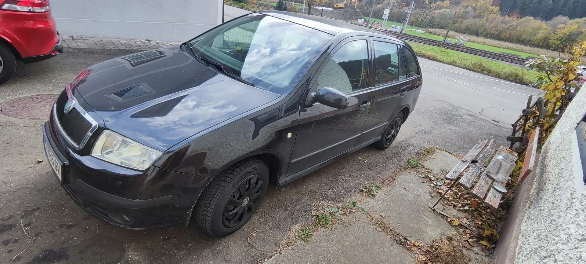 Skoda Fabia Ambiente Schwarz - 1