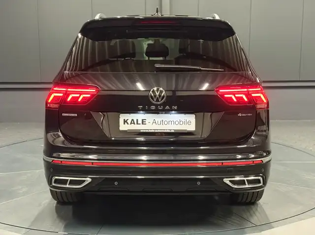 Volkswagen Tiguan Allspace view 5
