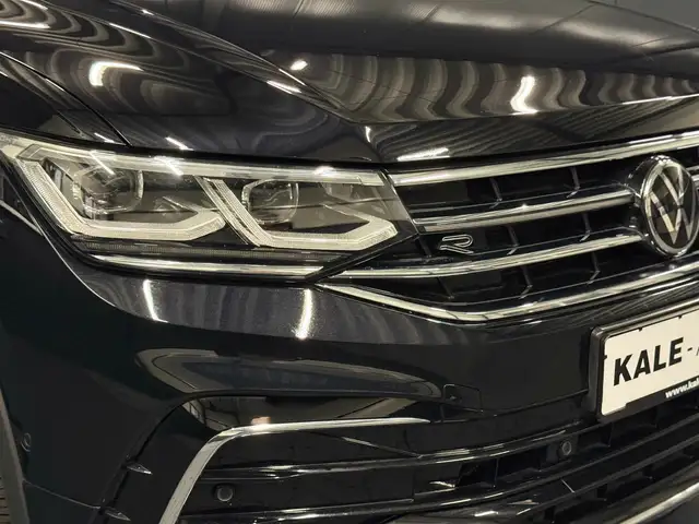 Volkswagen Tiguan Allspace view 10