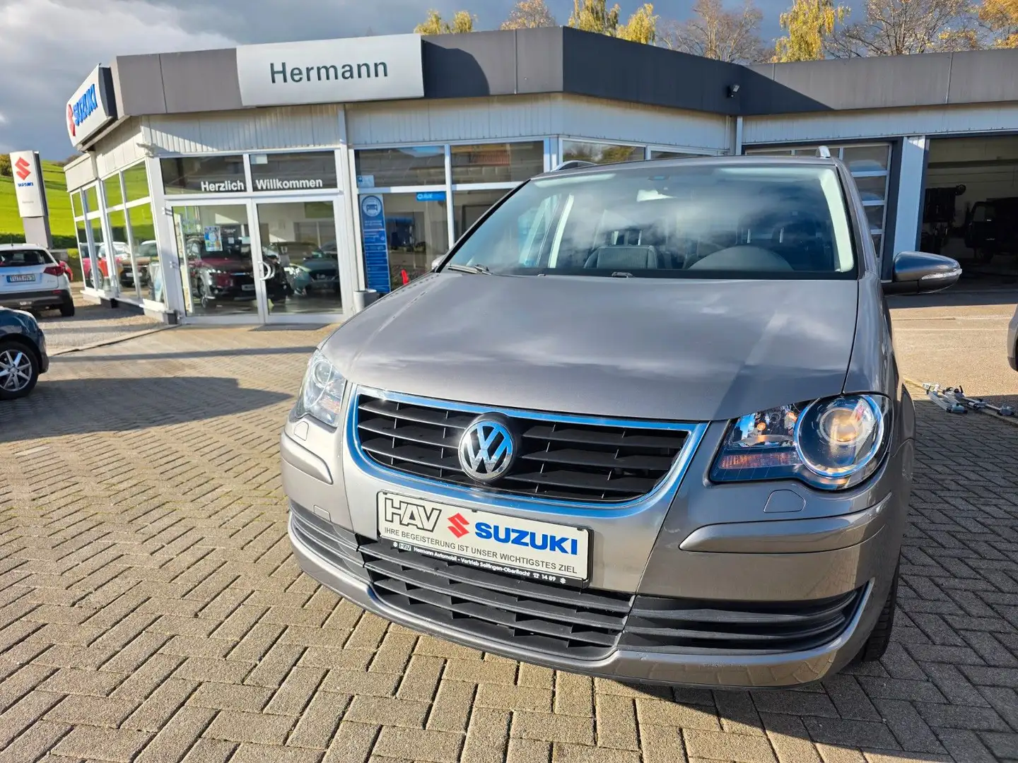 Volkswagen Touran Freestyle 1.Hand,7Sitze,WKR Inkl. Gris - 2