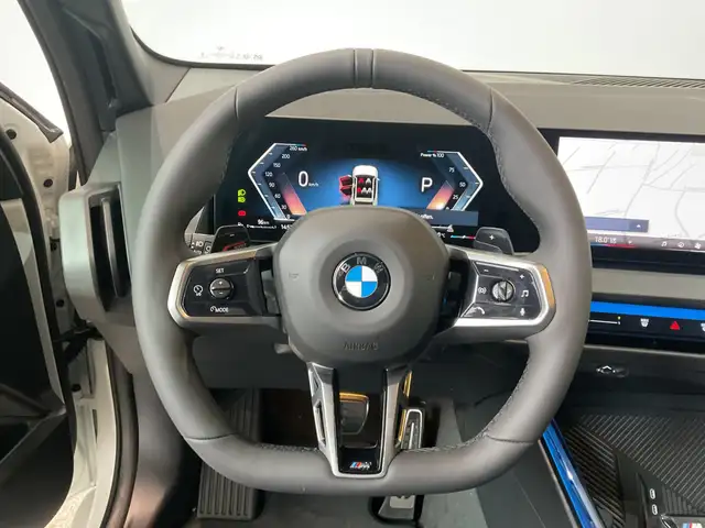 BMW X3 view 4