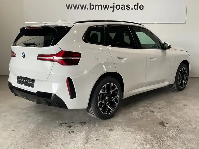 BMW X3 view 14