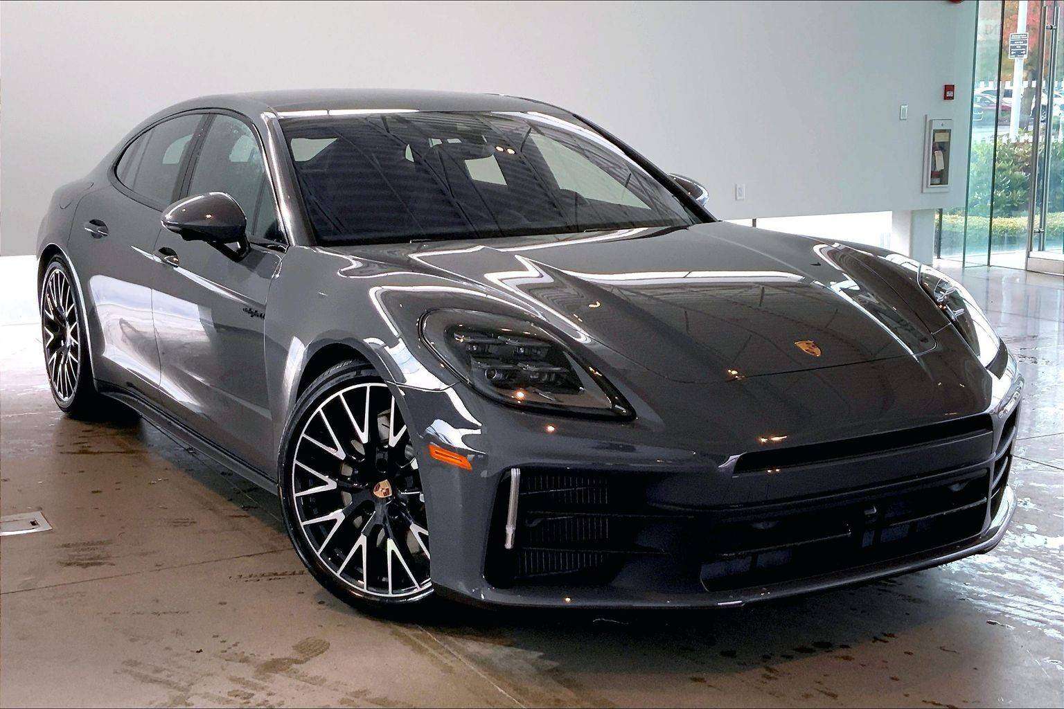 2026 Porsche Panamera 4 E-Hybrid Demo w/Prem Pkg, Porsche InnoDrive! — photo 1