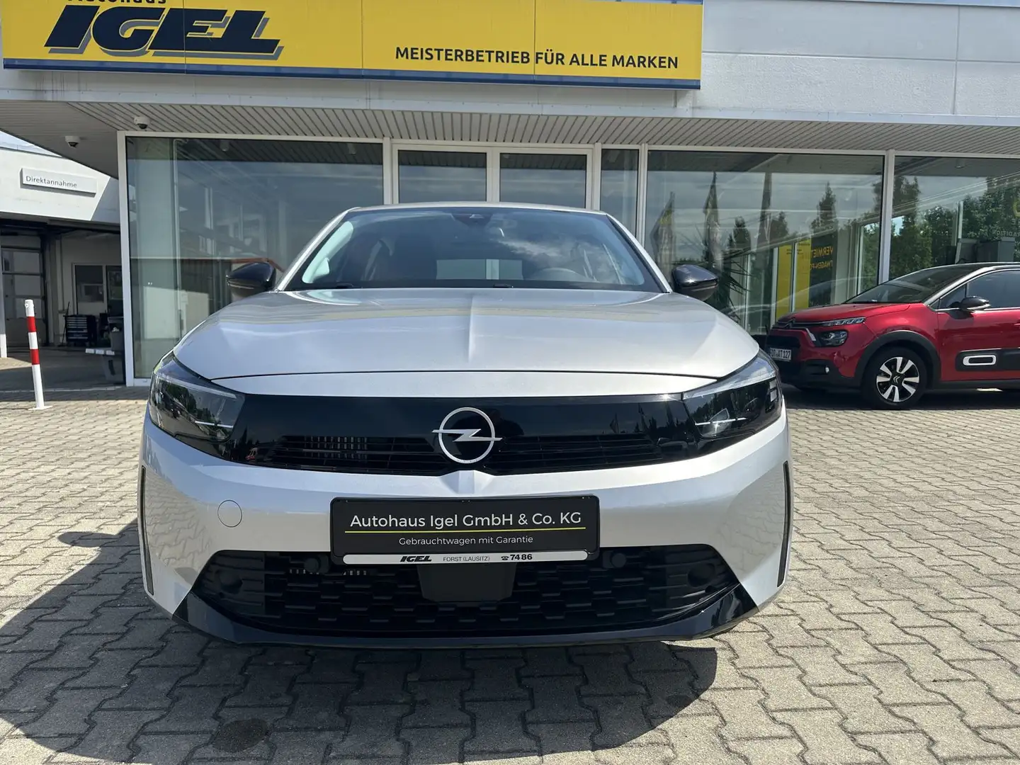 Opel Corsa Klimaanlage, Sitzheizung, PDC hinten, LED Plateado - 2