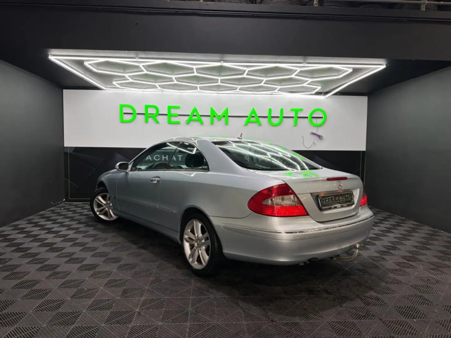 Mercedes-Benz CLK 220 220 CDI AVANTGARDE Gris - 2