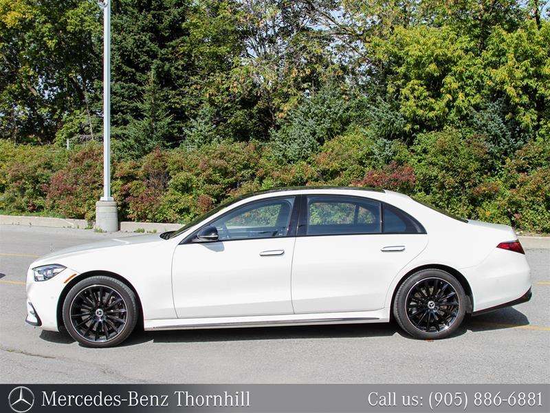2023 Mercedes-Benz S-Class Exclusive Trim /AMG Line with Night Package — снимка 3