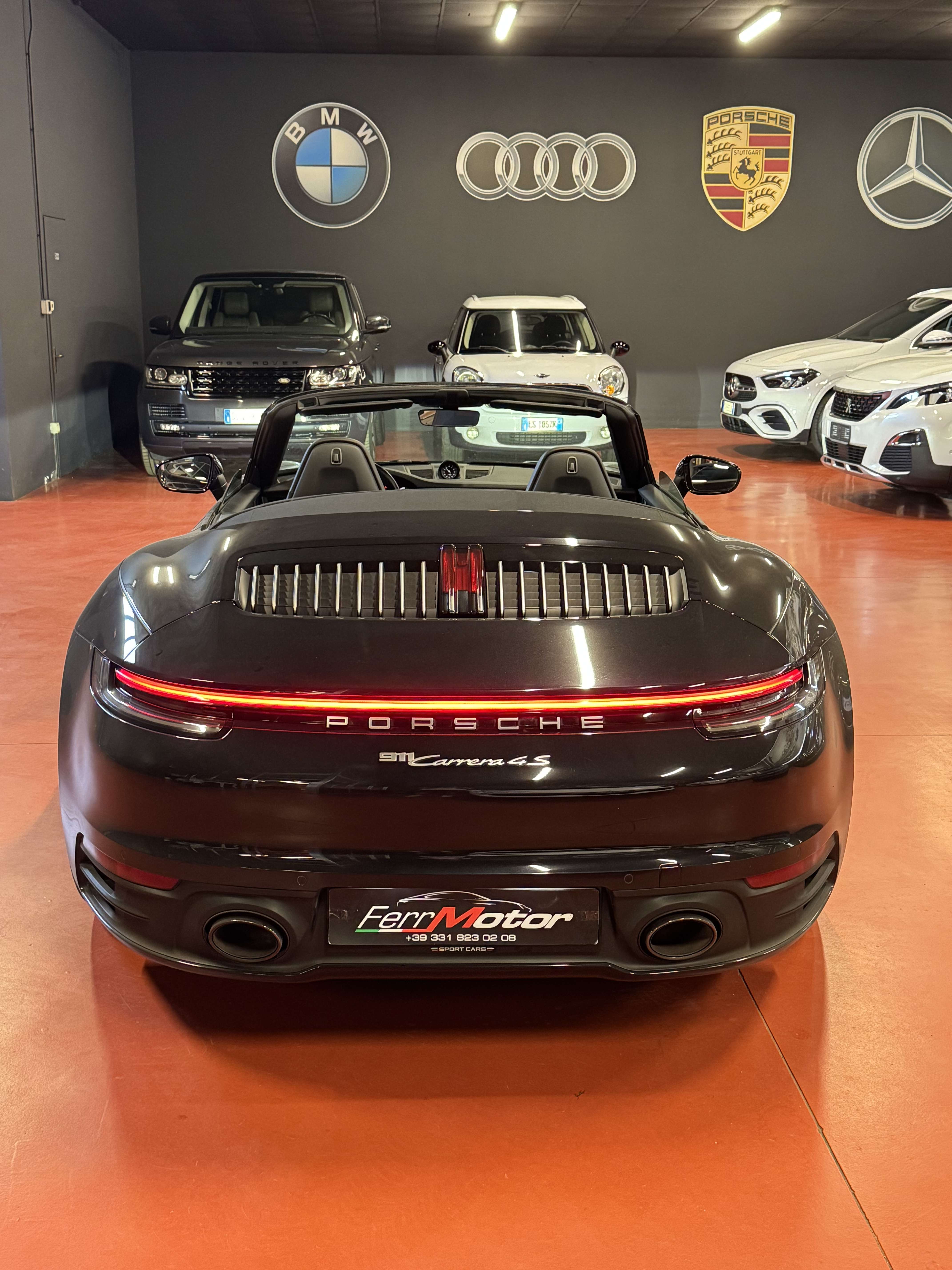 Porsche 992