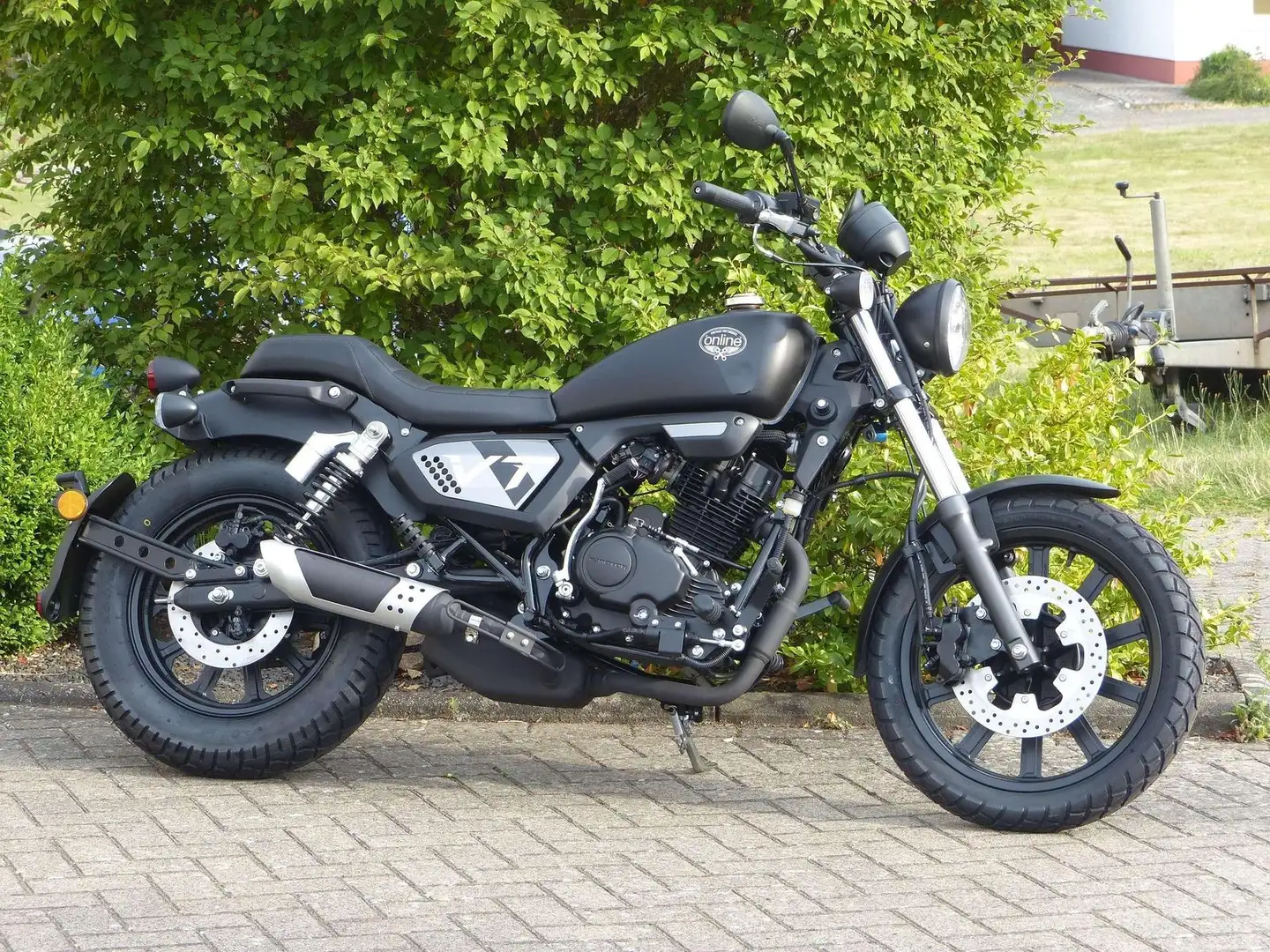 Online VT 125 Chopper ABS Negro - 2