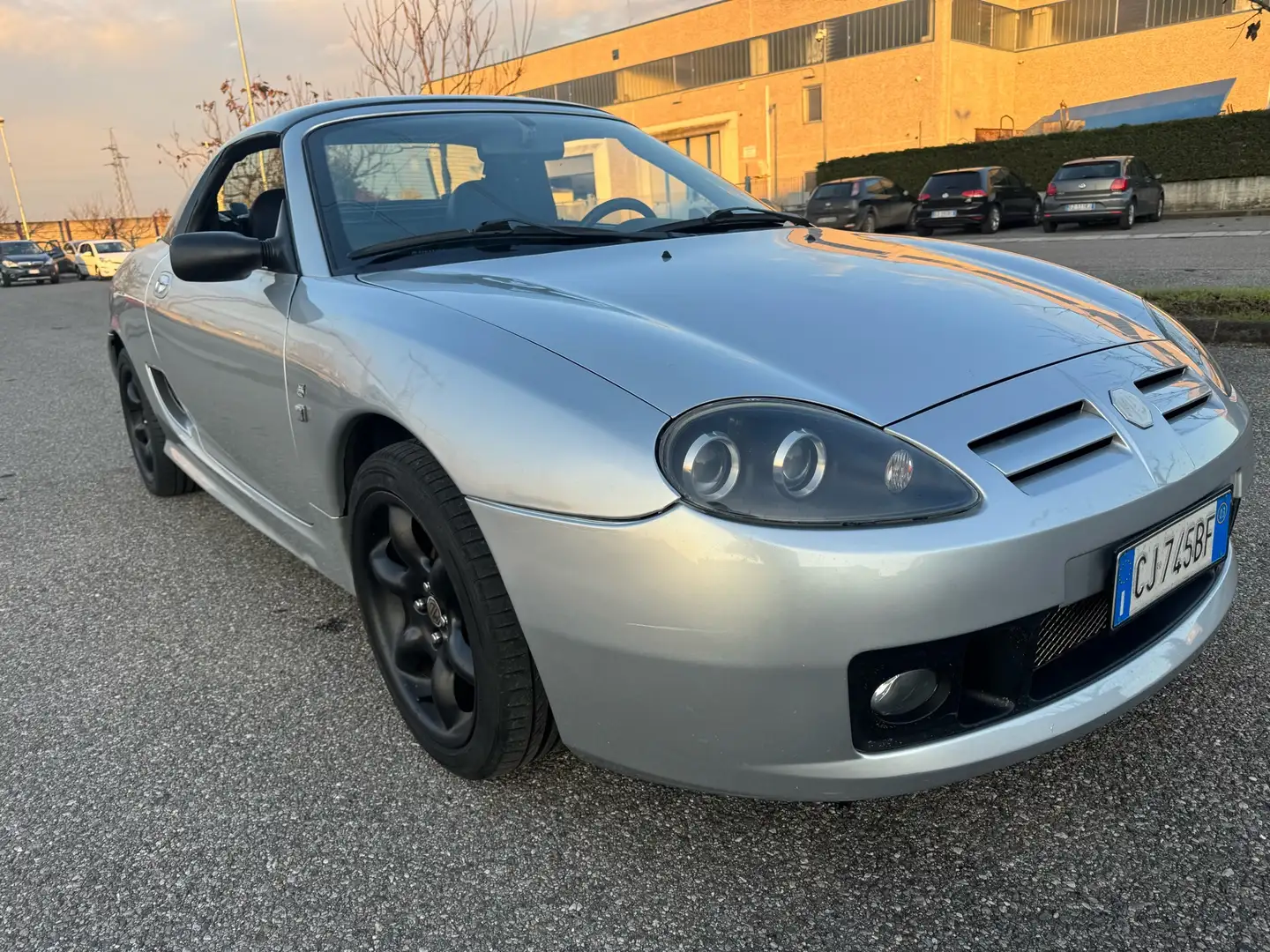 MG TF 1.6 LE 115cv Ezüst - 2