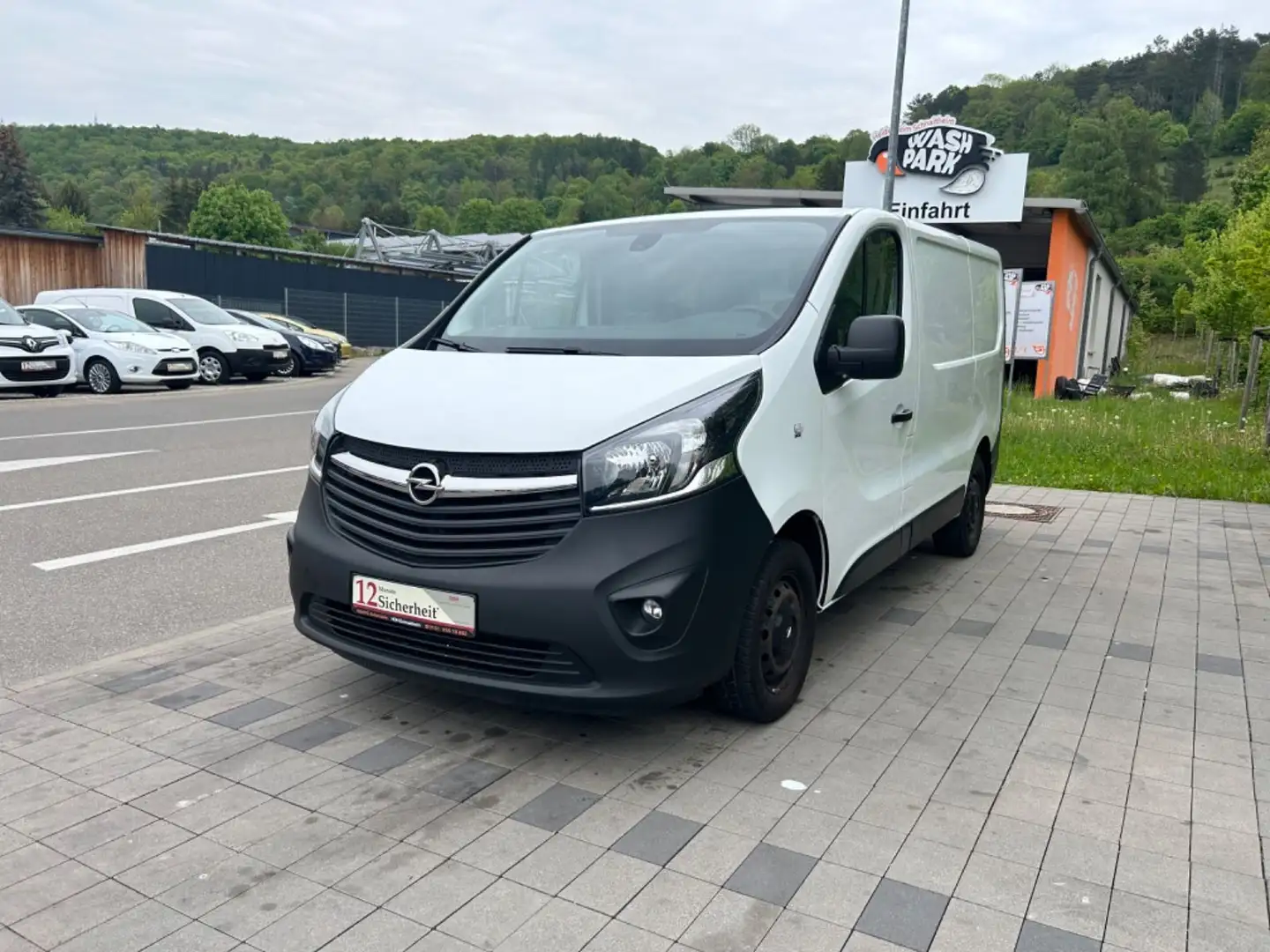 Opel Vivaro B Kasten/Kombi Kasten L1H1  2,7t*TÜV-NEU* Bílá - 1