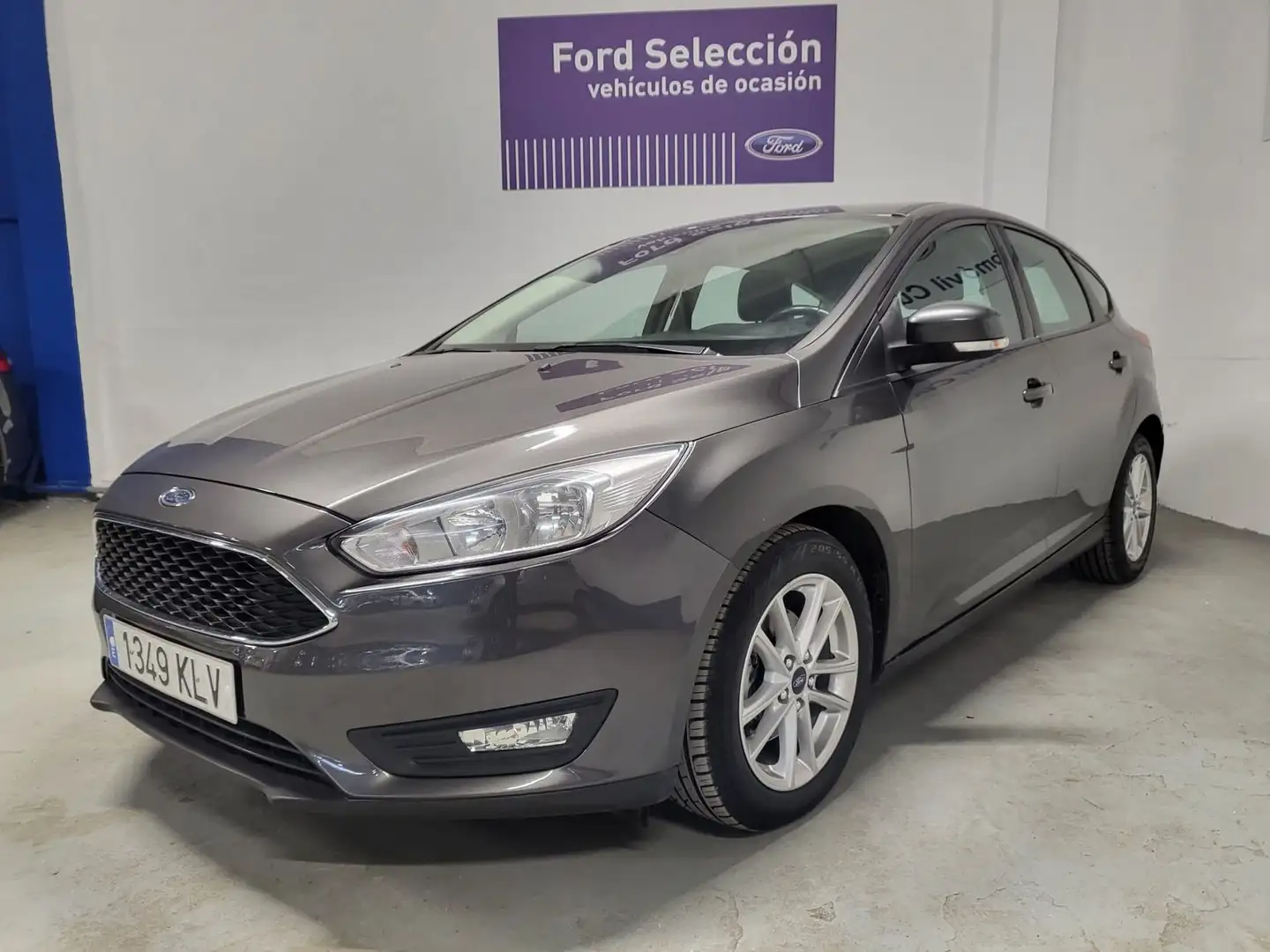 Ford Focus 1.0 Ecoboost Trend+ 125 Gris - 2