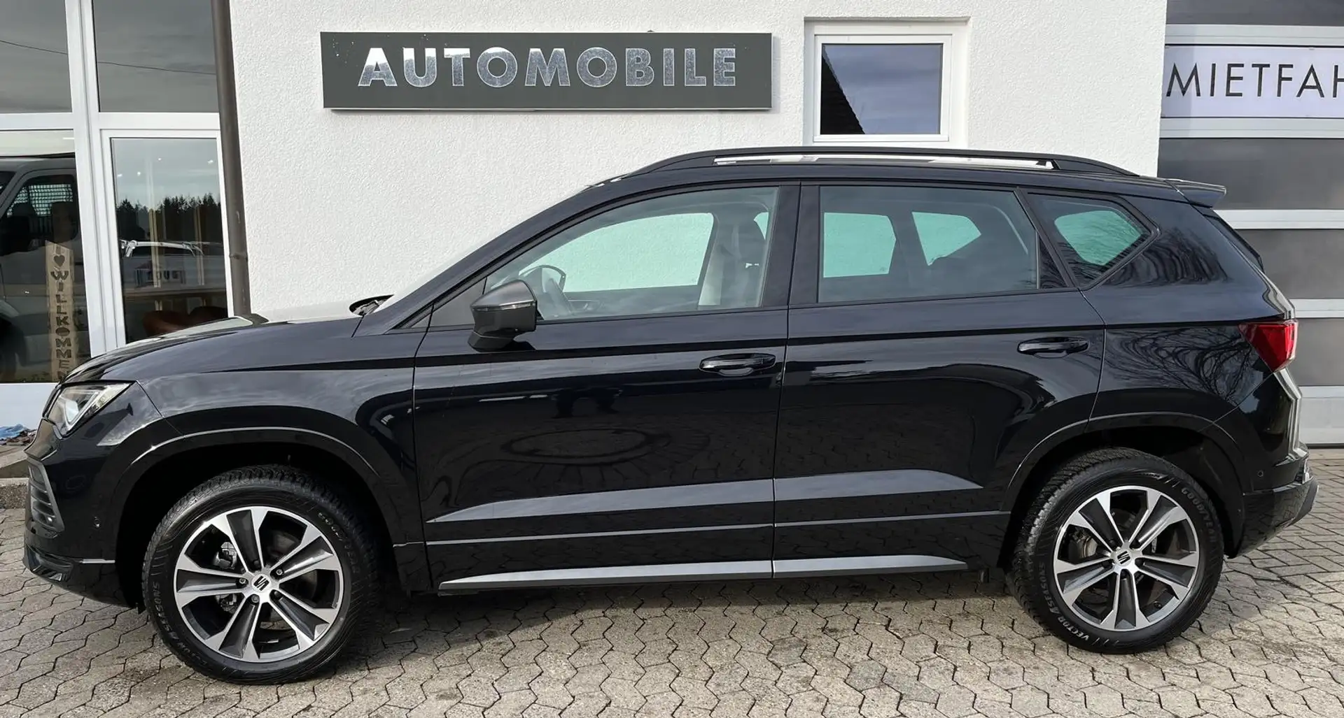 SEAT Ateca FR 2.0 TDI DSG LED NAVI KAMERA AHK SHZ PDC Noir - 2