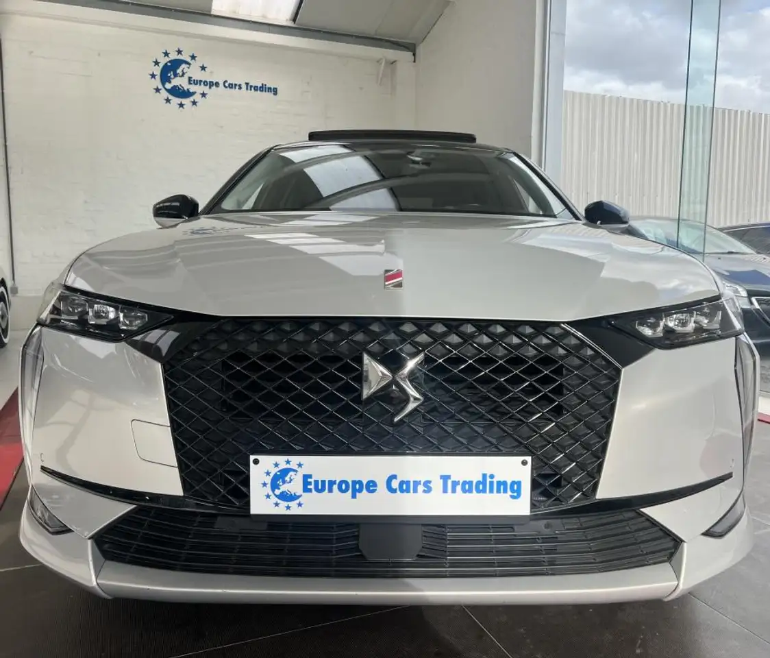 Citroen DS4 PERFORMANCE LINE 130CH TOIT PANO BOITE AUTO CARPLAY GAR 12M 7