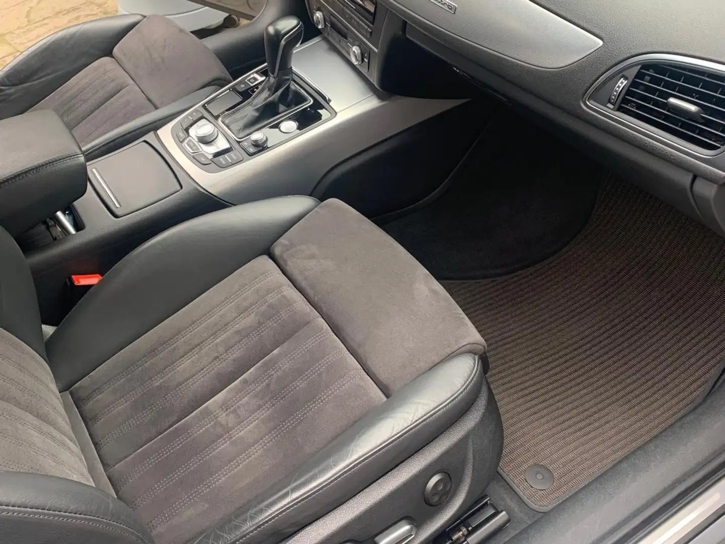 Audi A4 allroad 3.0 V6 tdi s-tronic Gris - 1