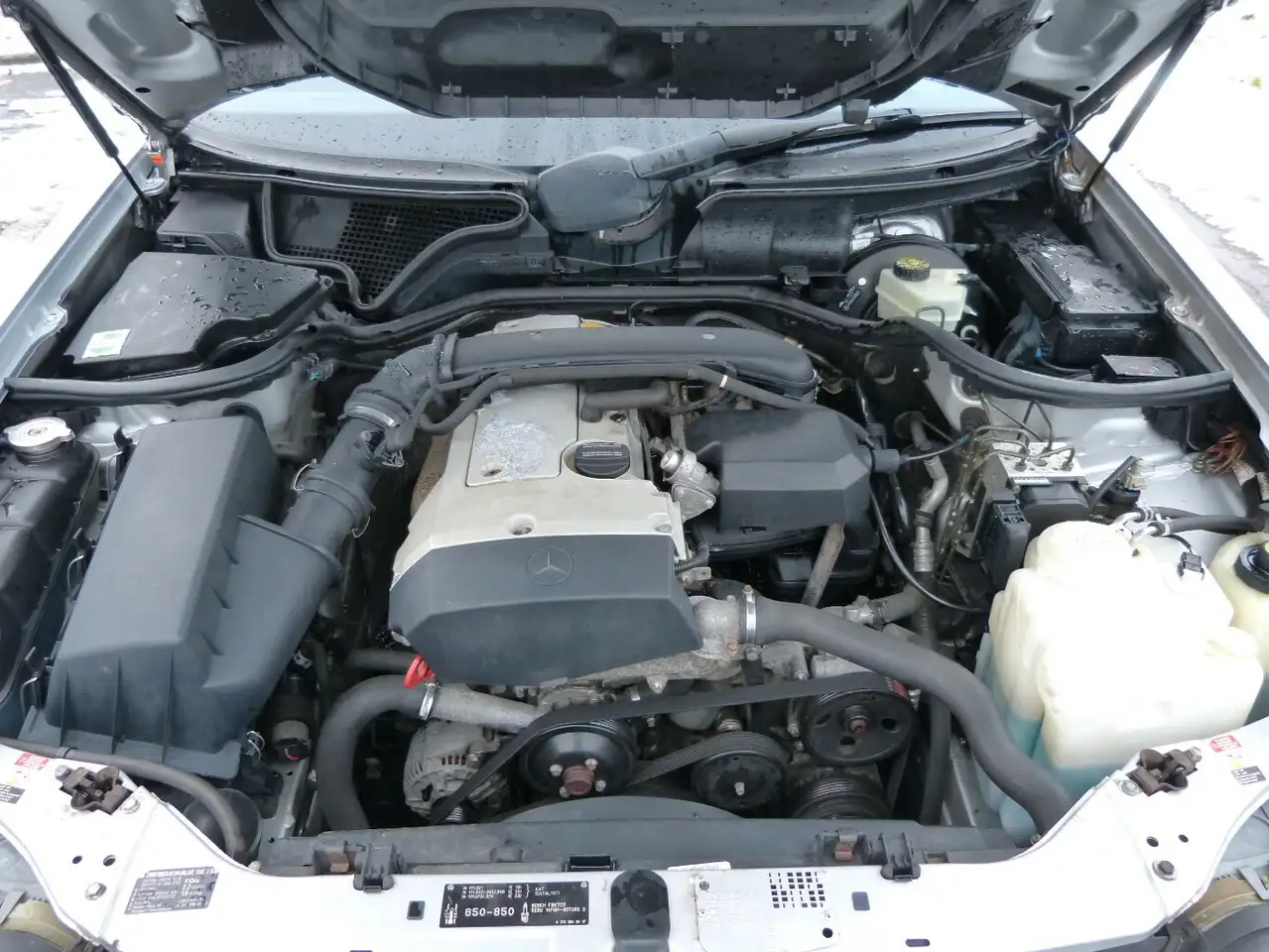 Mercedes-Benz E 200 T Avantgarde [DAB/KAMERA/AHK/TÜV], foto 8