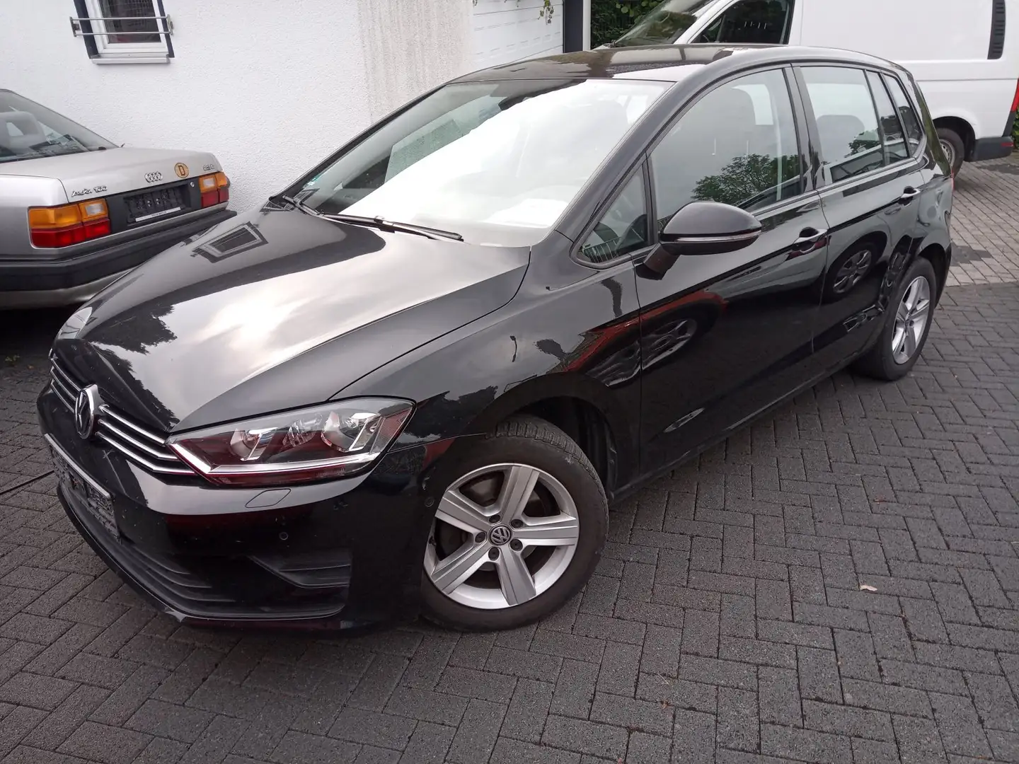 Volkswagen Golf VII Sportsvan 1.6 TDI DSG BMT Comfortline Schwarz - 1