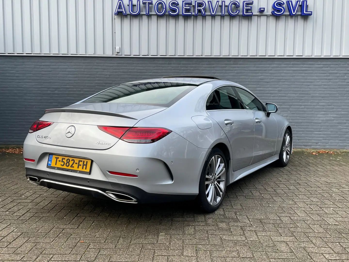 Mercedes-Benz CLS 450 4MATIC AMG Line - Distronic - Apple carplay - Schu Grijs - 2