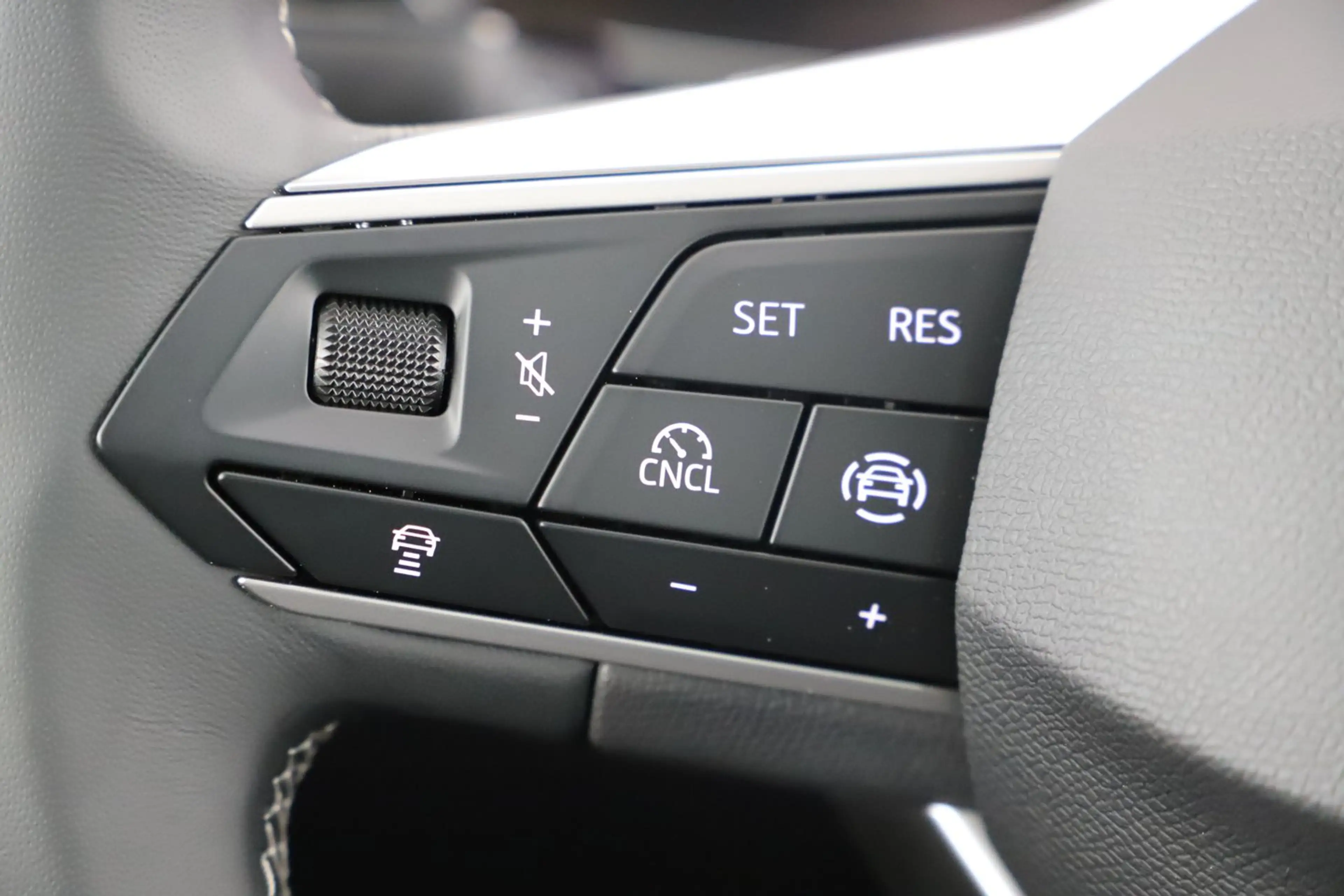 SEAT Leon Style Edition 1.5 TSI 115 PS — photo 8