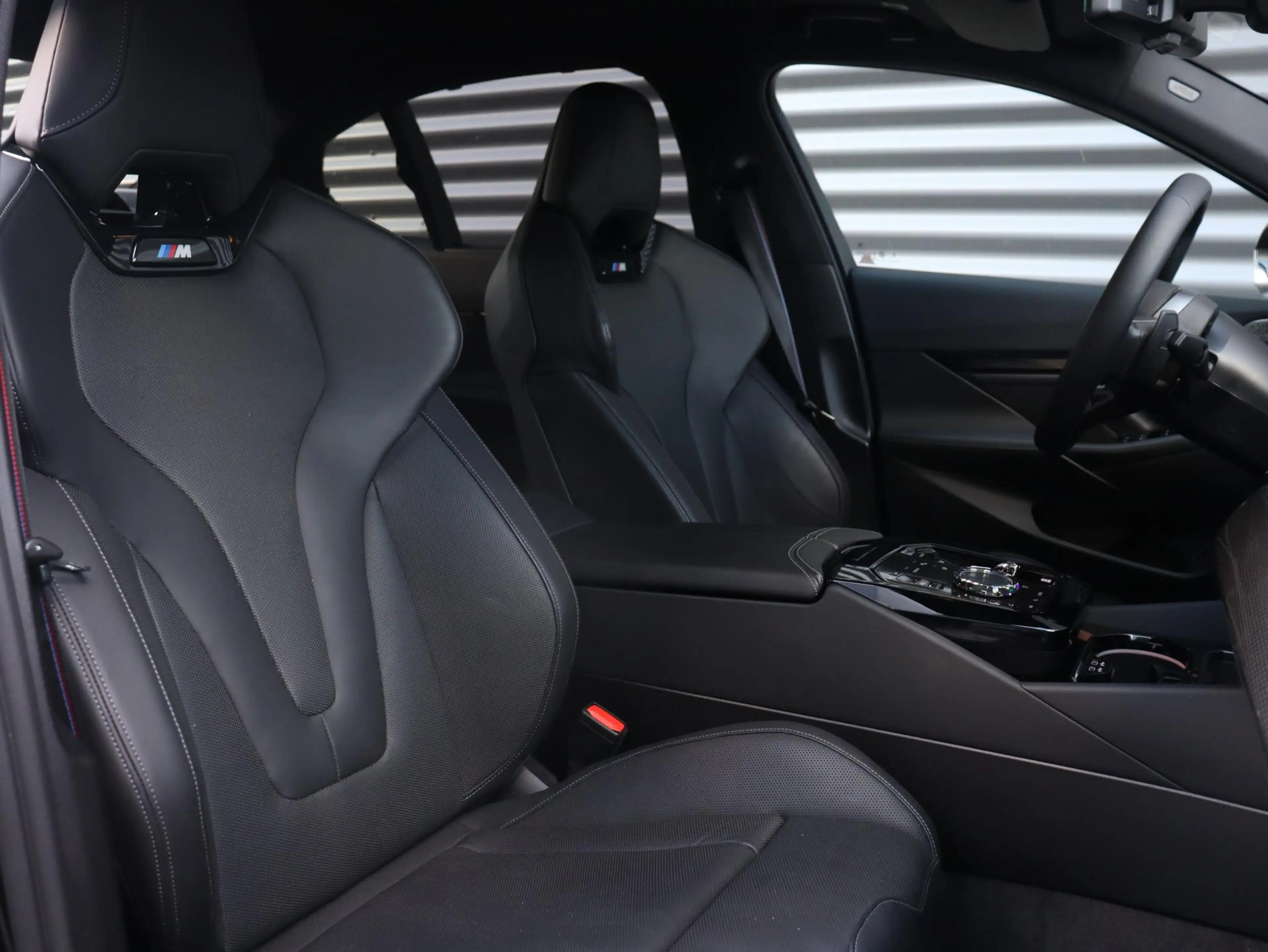 BMW 550 5-serie Sedan 550e xDrive | M Sportpakket Pro | In — photo 8