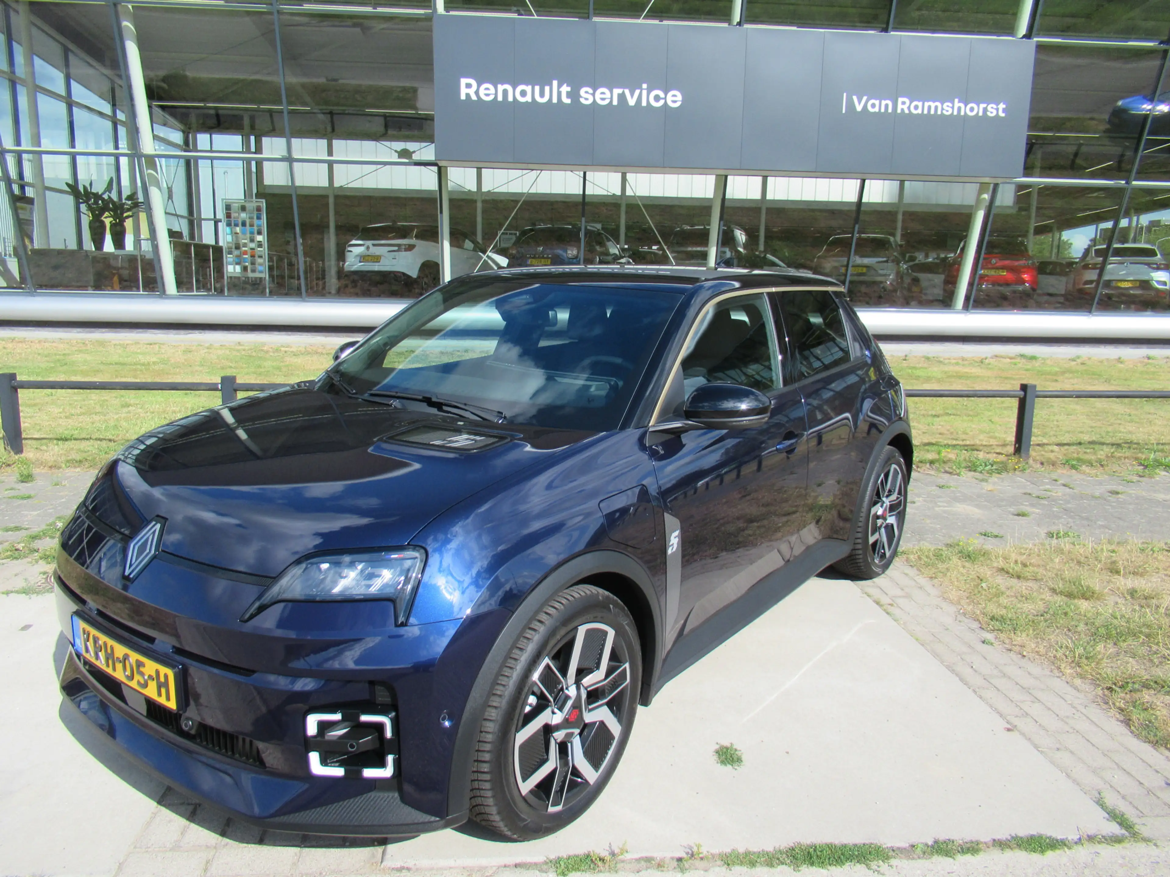 Renault R 5 comfort range techno 150PK 52 kWh