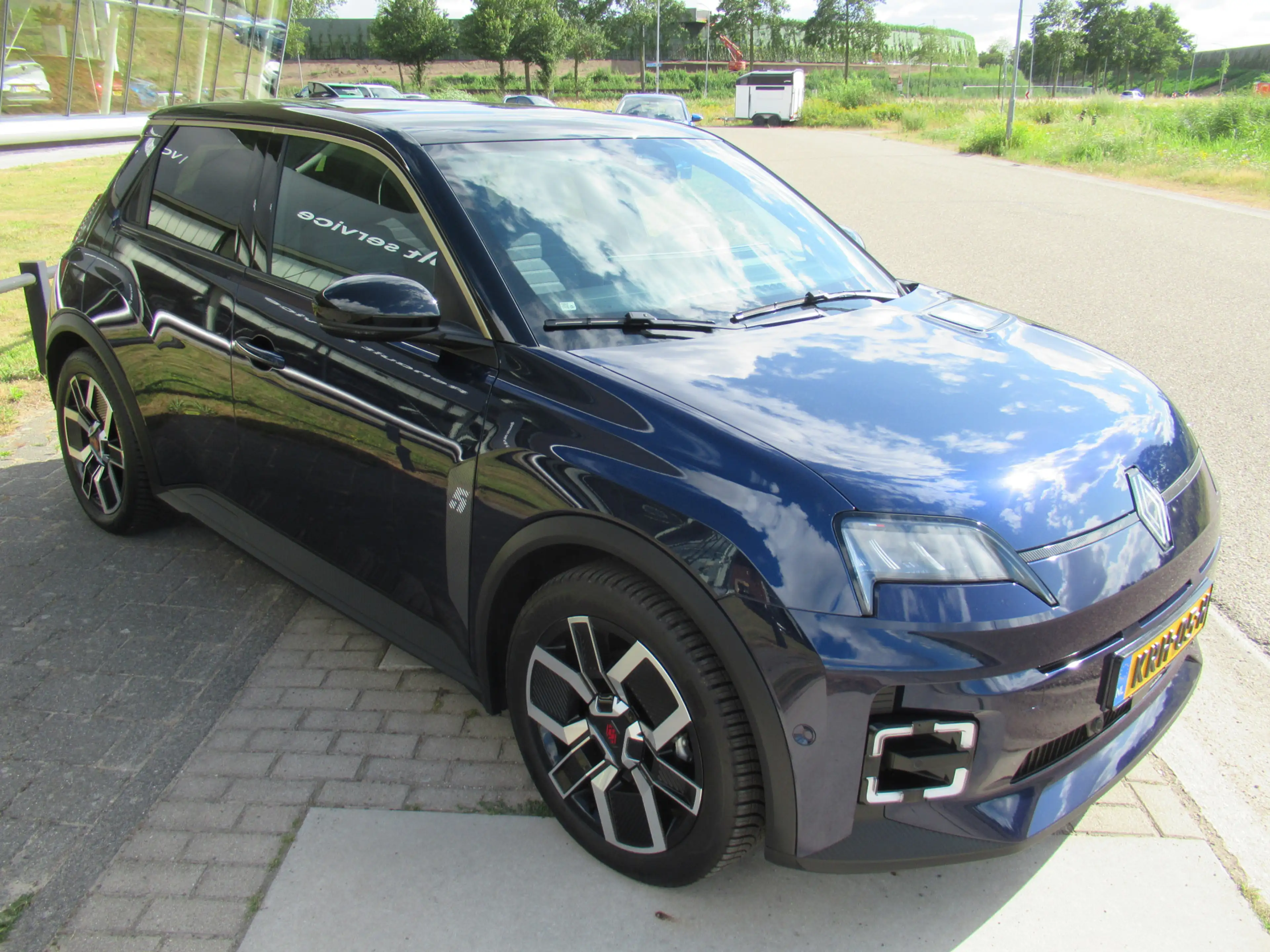Renault R 5 comfort range techno 150PK 52 kWh — photo 8
