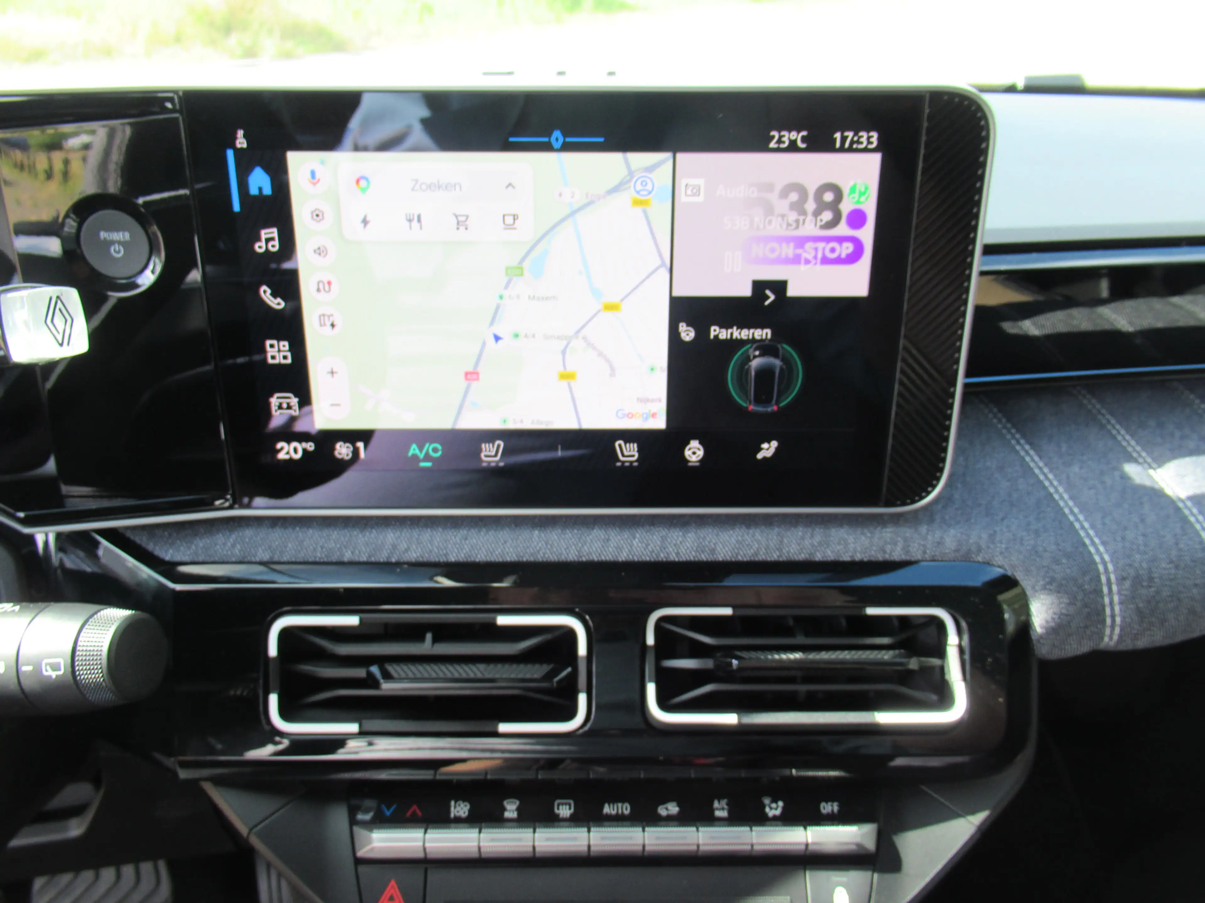 Renault R 5 comfort range techno 150PK 52 kWh — photo 18