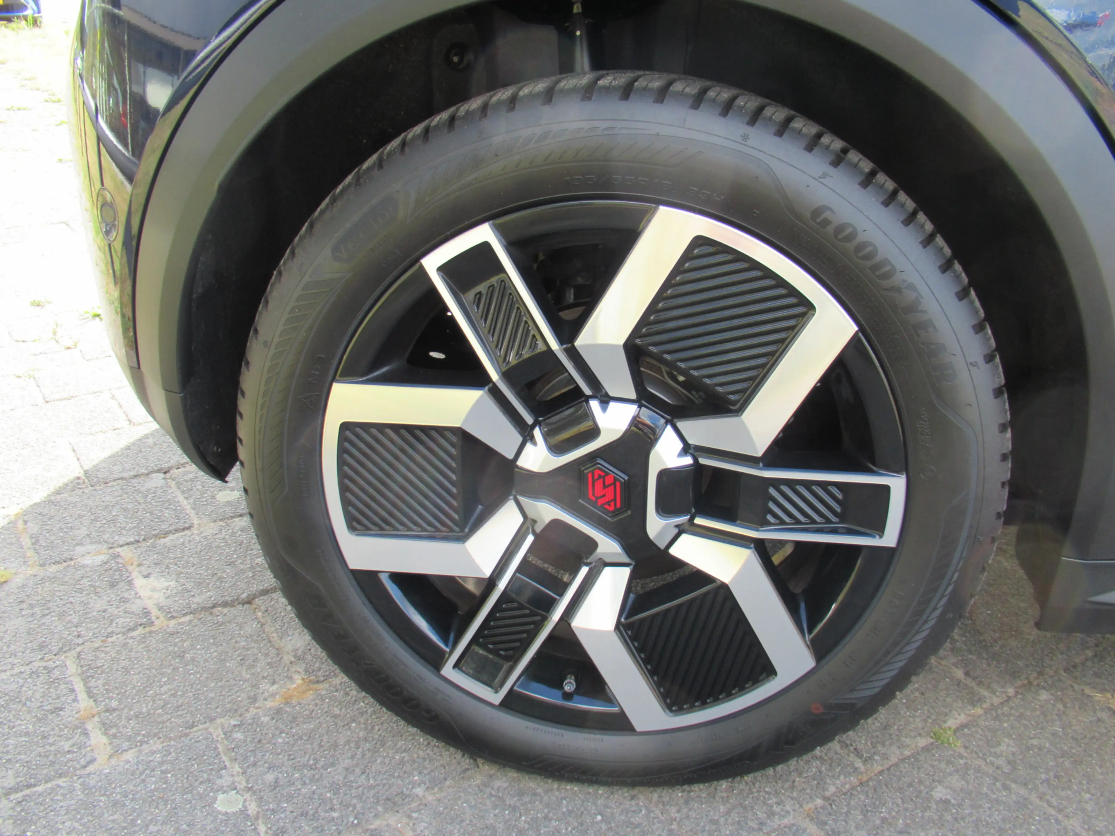 Renault R 5 comfort range techno 150PK 52 kWh — photo 6
