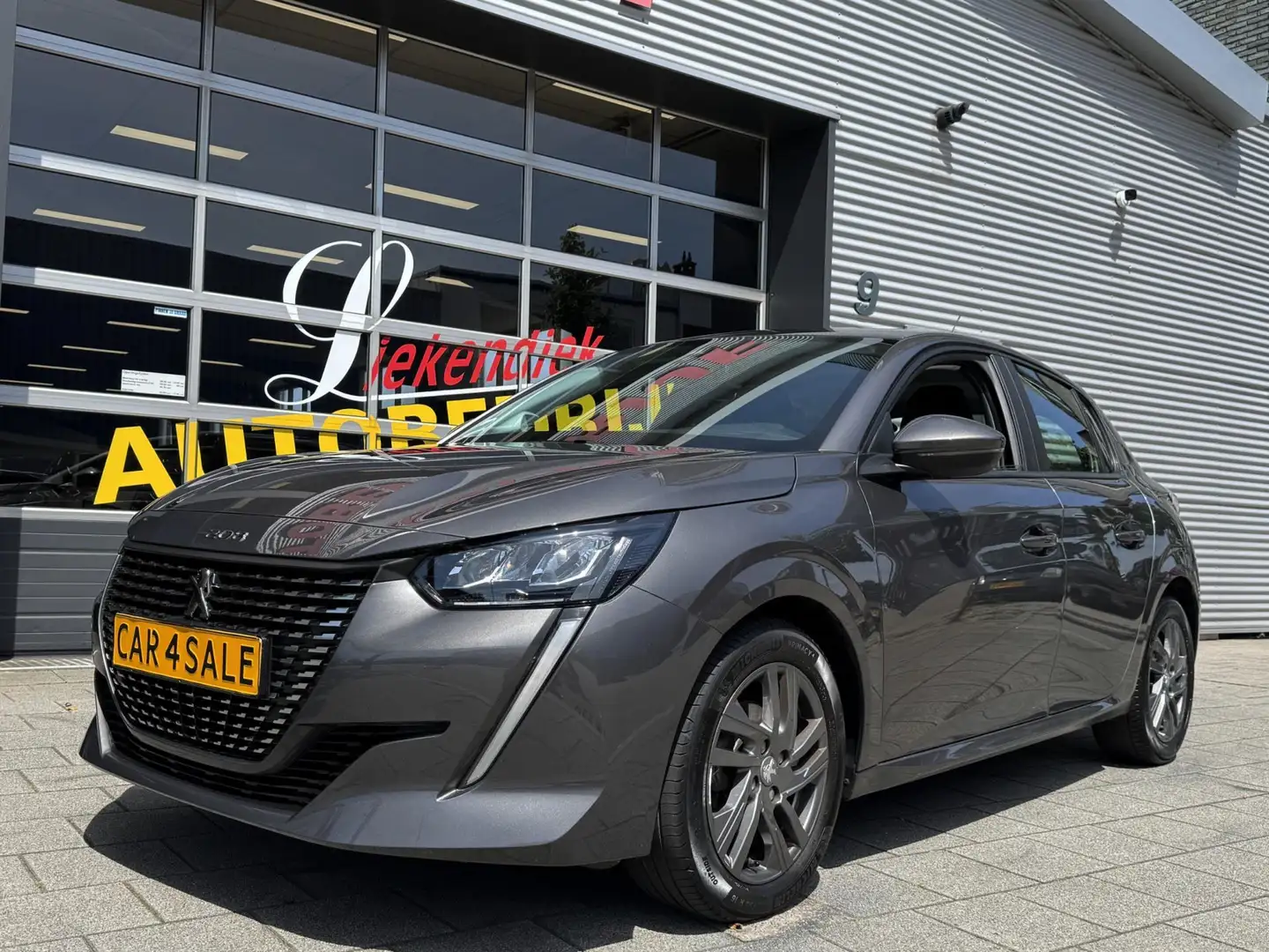 Peugeot 208 1.2 PureTech Active Pack - Navigatie/Apple CarPlay Grigio - 1