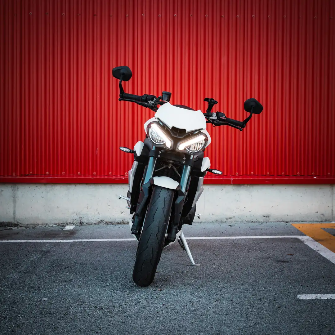 Triumph Street Triple RS Fehér - 2