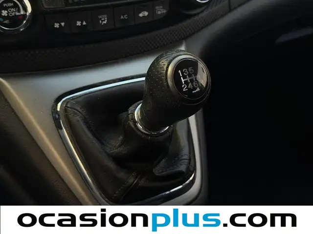 Honda CR-V view 5