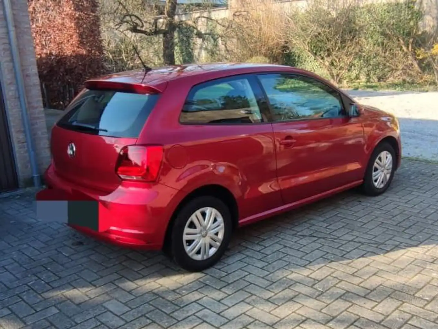 Volkswagen Polo Polo+1.0+(Blue+Motion+Technology)+Trendline Rood - 2