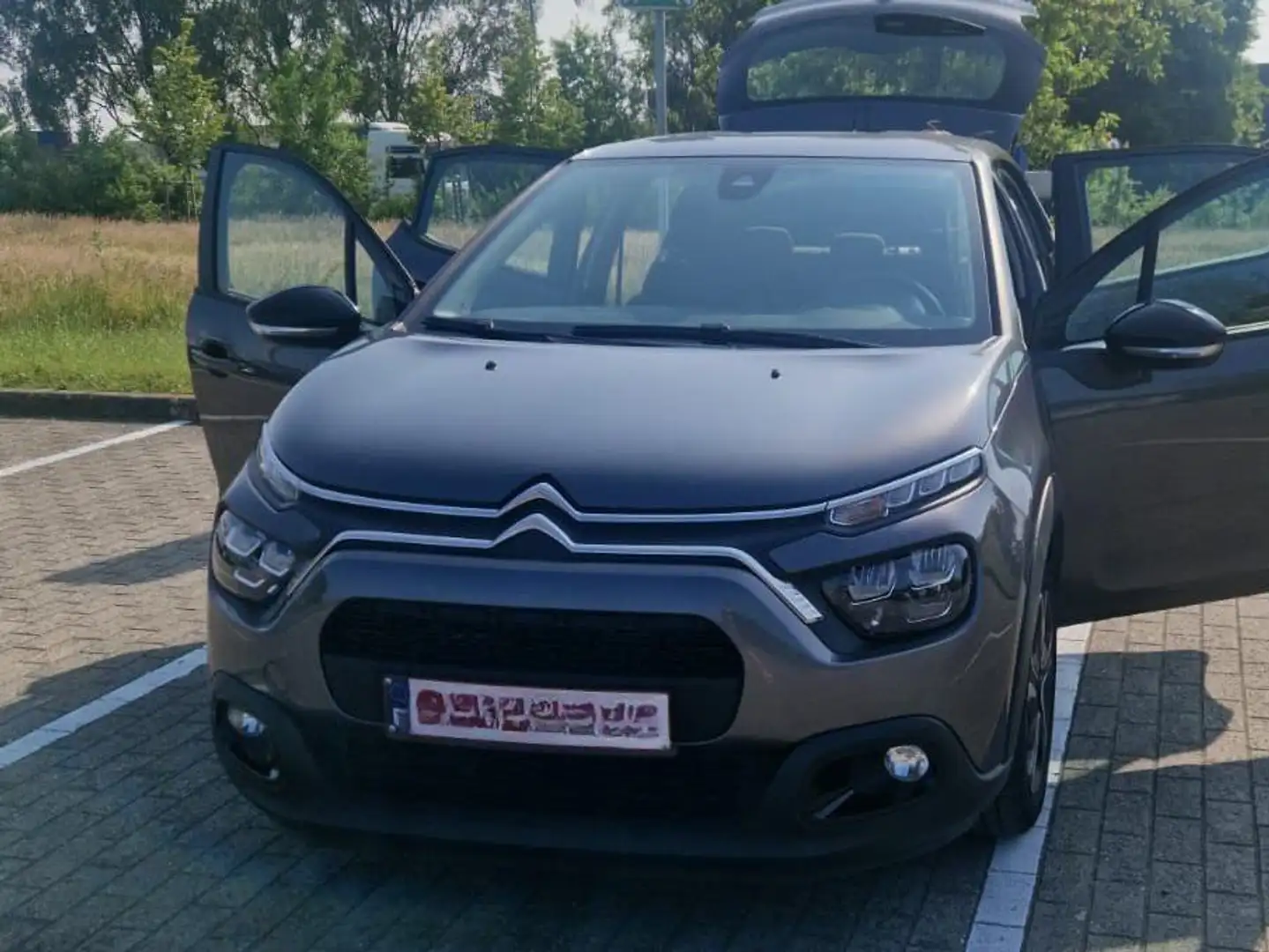 Citroen C3 C3 1.2i PureTech Plus S Argent - 1
