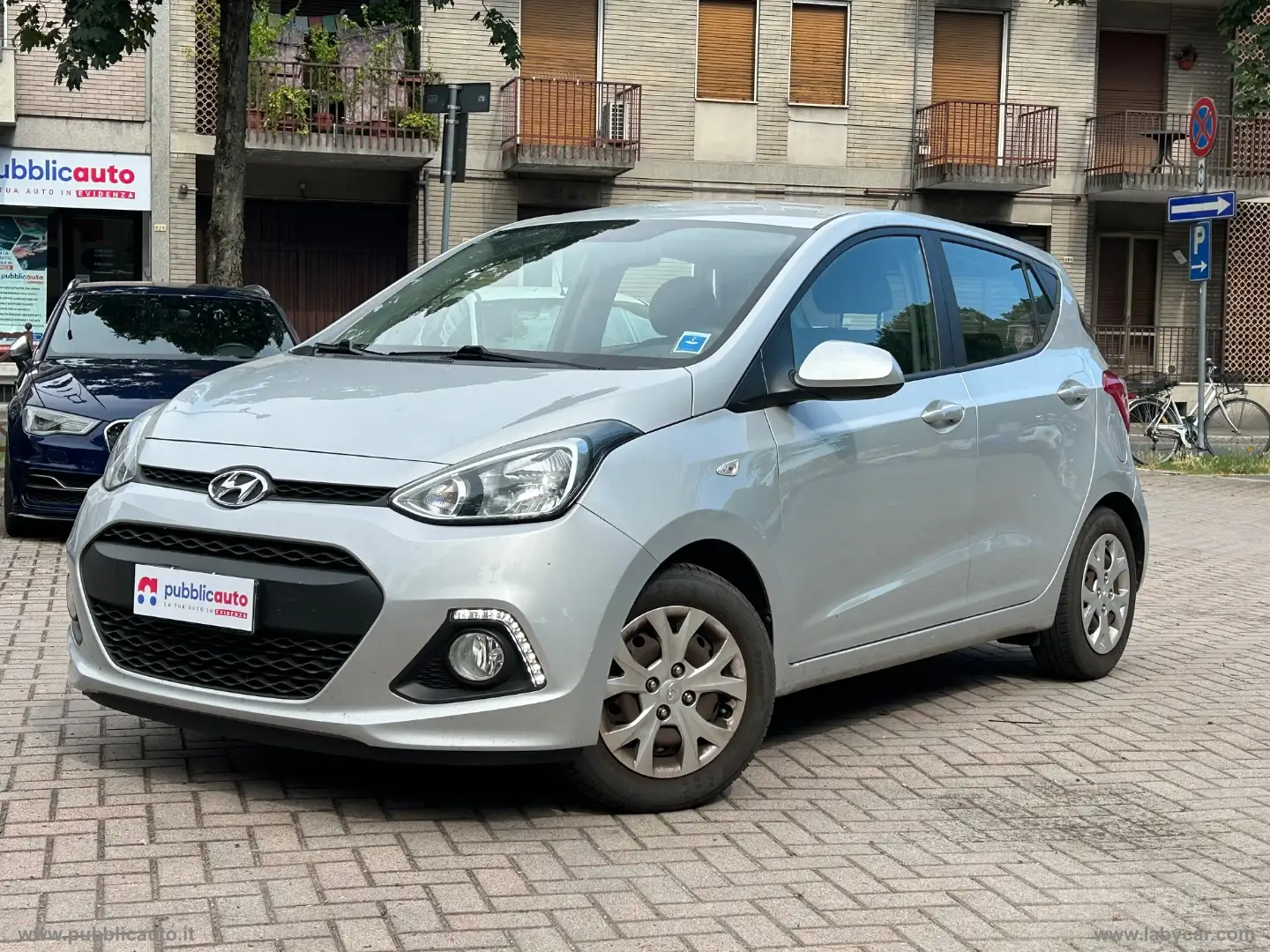 Hyundai i10 1.0 MPI Comfort Grigio - 1