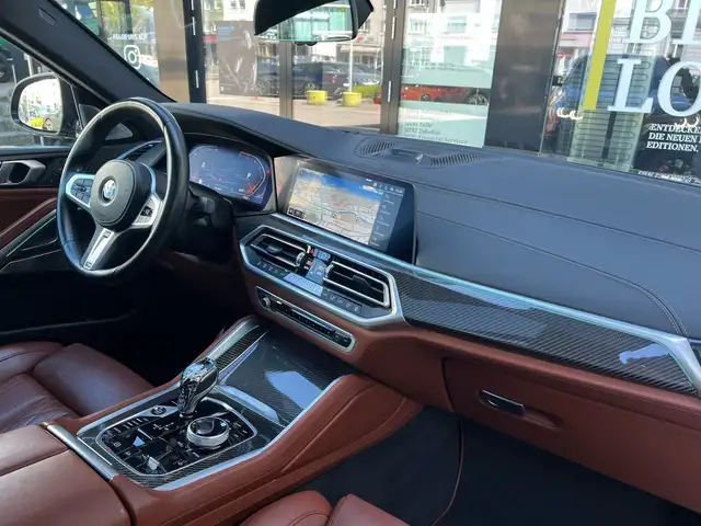 BMW X6 view 7