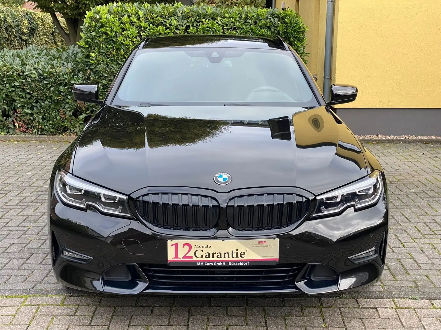 BMW 320 d xDrive Sport Line MLenkrad|Head-Up|Garantie Schwarz - 2